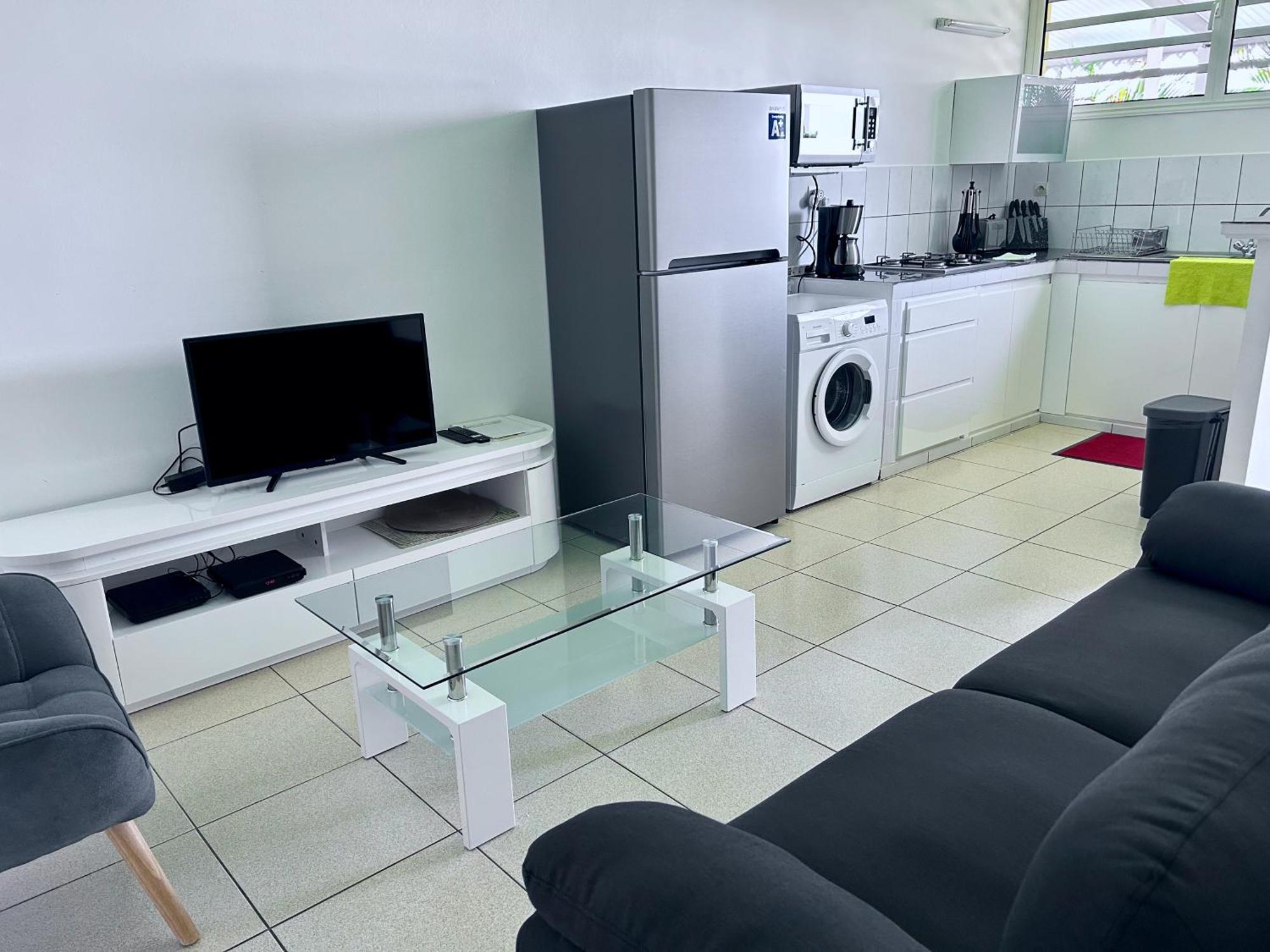 Bleu Soleil Apartment Le Morne-Vert Екстериор снимка